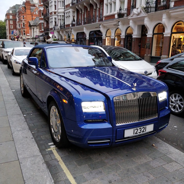 Лондон кар. London car.