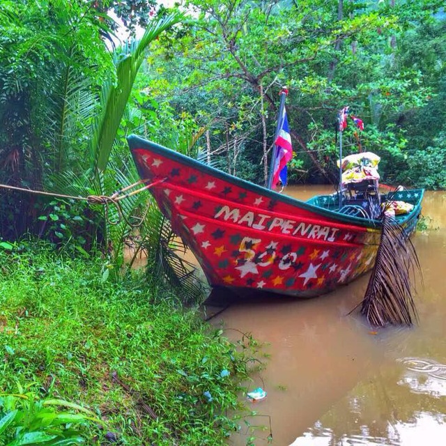 Тайланд тг. Тайские лодки лонгтейл. Тайский застройщик Khlong Toei. Longtail Boat Sunset Tour Bangkok.