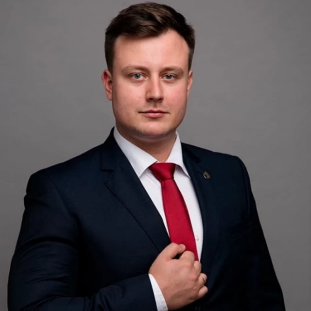 Павел Малютин АДВОКАТ